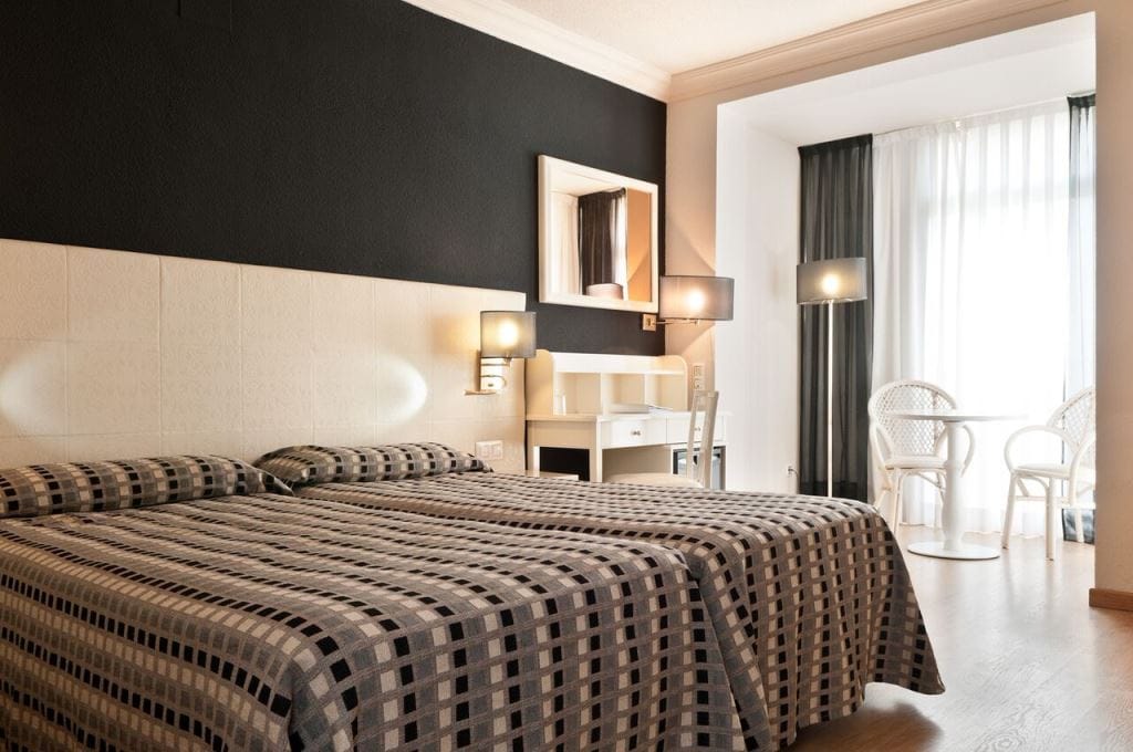 Golf vakantie spanje hotel Monica standaard kamer