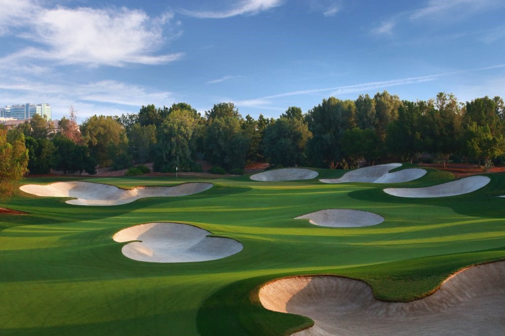 Jumeirah Golf Estates earth golf #Dubai golfarrangementje #visitdubai 2