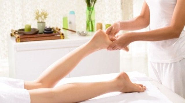 hotel-camiral-wellness-wellnessarea-therapyroomsshutterstock-202717936