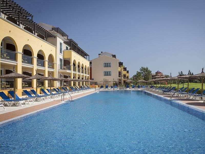 Barcelo Costa Balleno