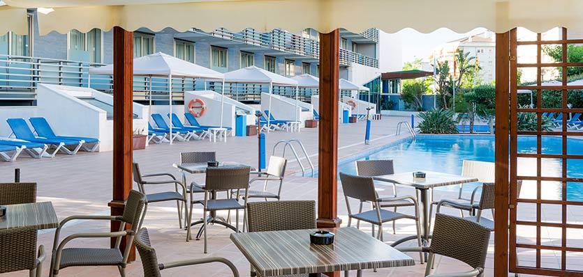 Golf vakantie spanje Hotel Tryp Port Cambrils zwembad