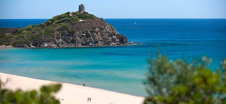 Is Molas golf vakantie italie Sardinie strand