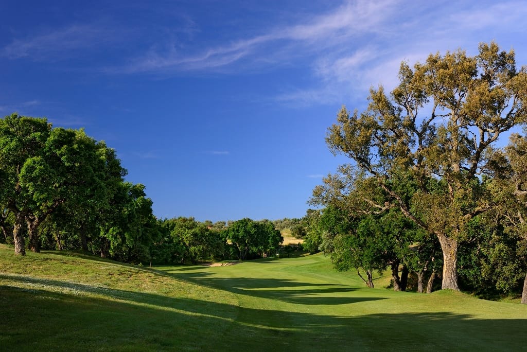 golf vakantie spanje costa brava hotel Peralada  peralada-5th-tree[1]