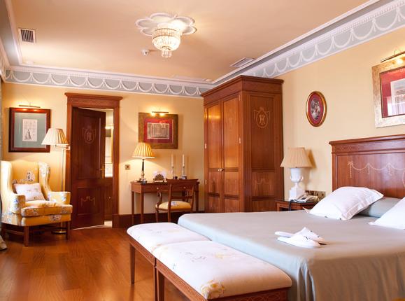 Hotel Inglaterra Sevilla golf vakantie  kamer