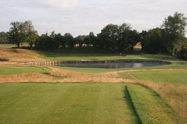 Mercury Omaha Beach frankrijk normandie golf reis Manoir hole 5