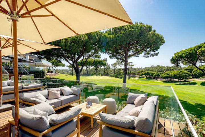 Clubhouse 27 (Klein)