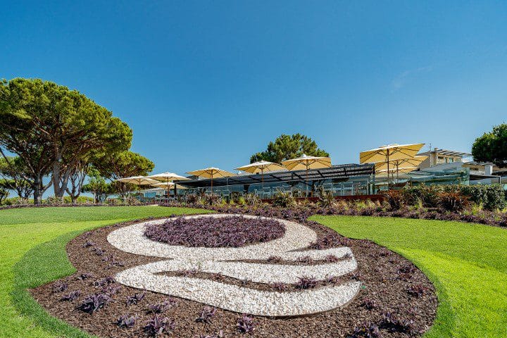 Clubhouse 35 (Klein)