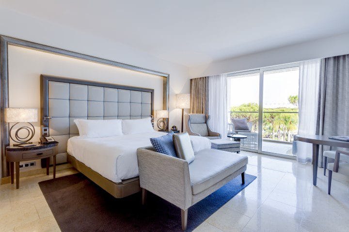 DELUXE ROOM_3 (Klein)