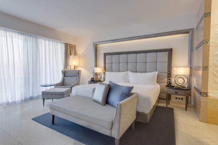 GRAND DELUXE_4 (Klein)