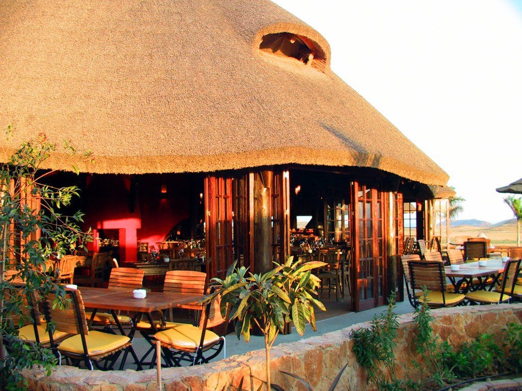 THE CROCODILE CLUB 9