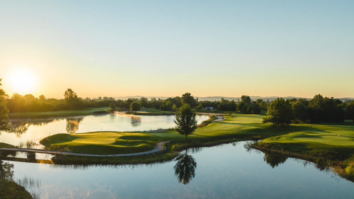 Diamond Country Club _ Hole 7