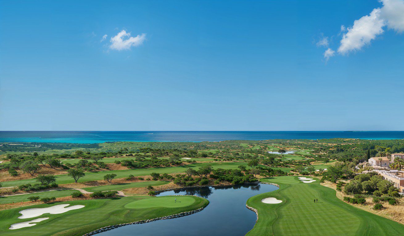 costa-ragusa-golf-castle-course-sicilie.jpg